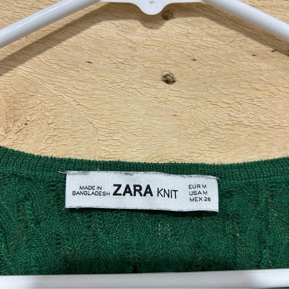 Zara Green Sheer Knit Tank Top Mother Of Pearl Buttons Size Medium - Picture 3 of 5